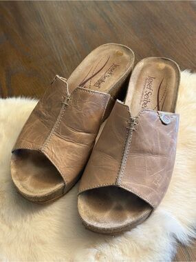 Josef Seibel Meike Leather Slides 8-8.5 Size 39 Tan Slip On Sandals Heels Cork